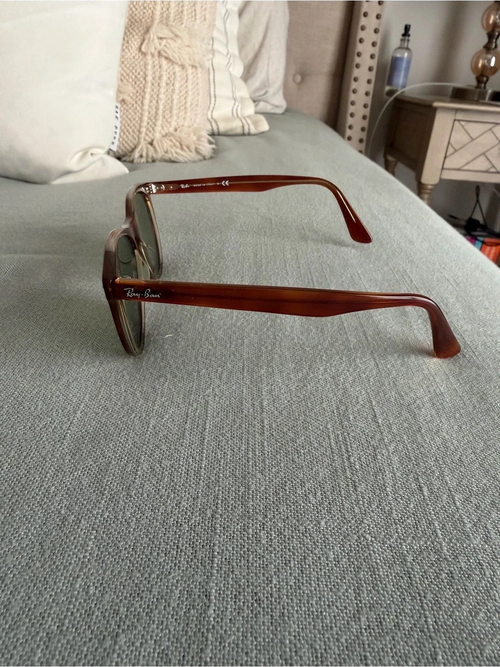 Womens Raybans - Picture 7 of 8